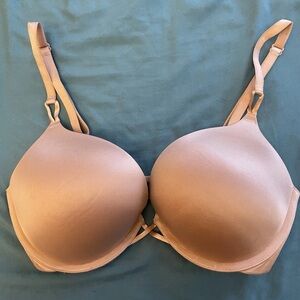 Victoria's Secret Bombshell Miraculous Plunge Bra 34C